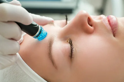 Soin du visage au Centre C.L.O.E à Calais